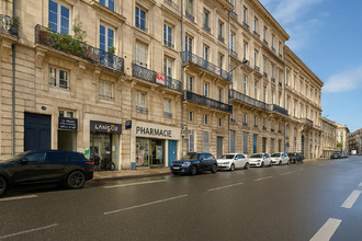  localcommercial bordeaux 33000