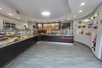  localcommercial bordeaux 33000