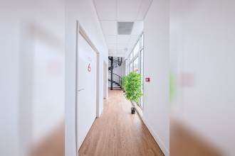  localcommercial bordeaux 33000