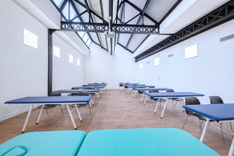  localcommercial bordeaux 33000