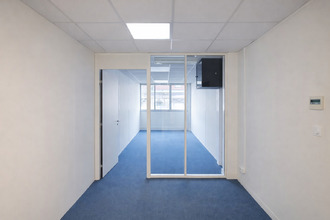  localcommercial bordeaux 33000