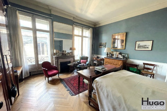  localcommercial bordeaux 33000