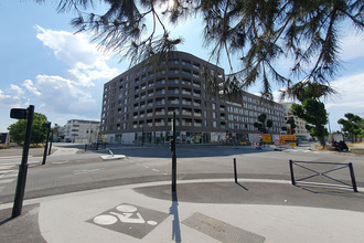  localcommercial bordeaux 33300