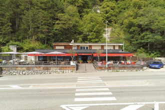  localcommercial bourdeau 73370