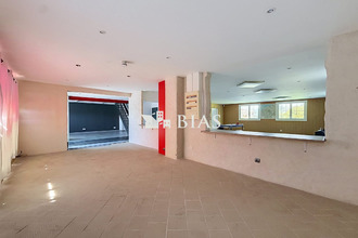  localcommercial brionne 27800