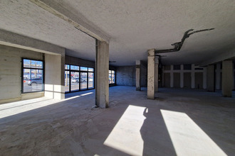  localcommercial caen 14000
