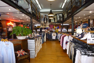  localcommercial cannes 06400