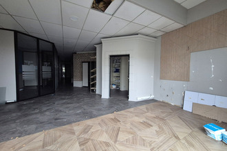  localcommercial capinghem 59160