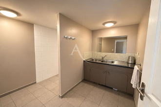  localcommercial carcassonne 11000