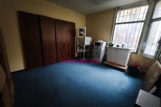  localcommercial carpentras 84200