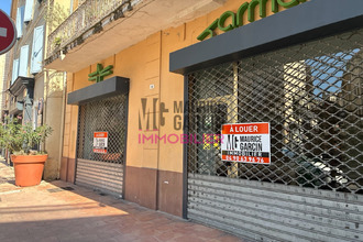  localcommercial carpentras 84200