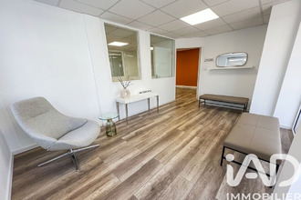  localcommercial carqueiranne 83320