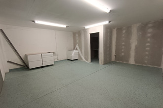  localcommercial carqueiranne 83320