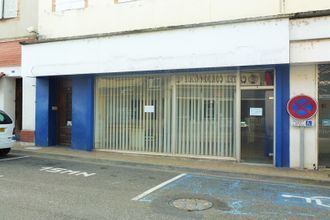  localcommercial castelsarrasin 82100