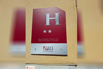  localcommercial castelsarrasin 82100