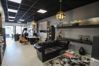  localcommercial cavignac 33620