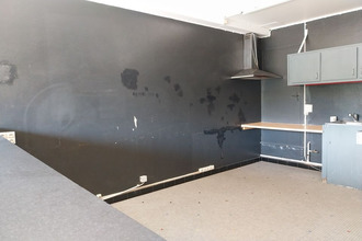  localcommercial cazaubon 32150