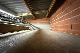  localcommercial cazilhac 11570