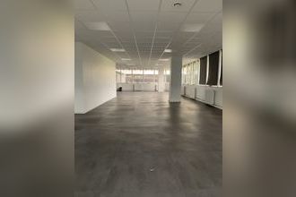  localcommercial cergy 95000