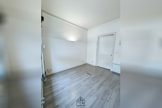  localcommercial charlieu 42190