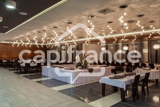  localcommercial chateaubriant 44110