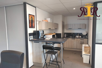  localcommercial chateauneuf-le-rouge 13790