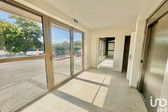  localcommercial chateaurenard 13160