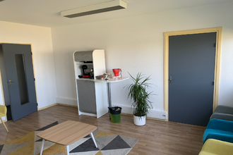  localcommercial chatenoy-le-royal 71880