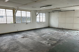  localcommercial chavenay 78450