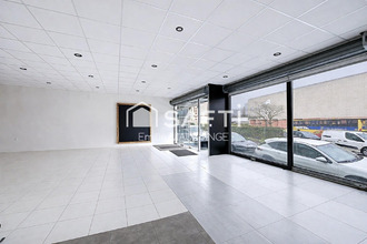  localcommercial cholet 49300