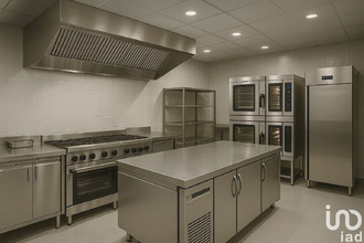  localcommercial coignieres 78310