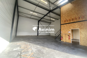  localcommercial combronde 63460