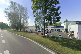  localcommercial compiegne 60200