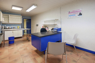  localcommercial compiegne 60200