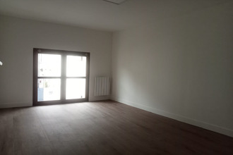  localcommercial compiegne 60200