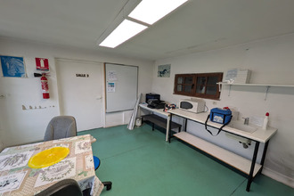  localcommercial conches-en-ouche 27190