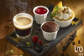  localcommercial cornebarrieu 31700