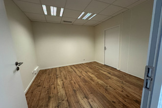  localcommercial cornebarrieu 31700