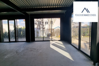  localcommercial cornebarrieu 31700