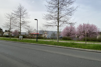  localcommercial coulaines 72190