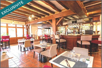  localcommercial courcay 37310