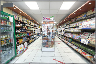  localcommercial creissels 12100