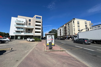  localcommercial decines-charpieu 69150