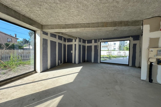  localcommercial decines-charpieu 69150