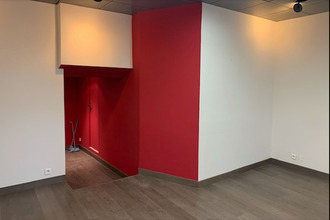  localcommercial eguilles 13510