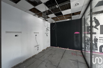  localcommercial eguilles 13510