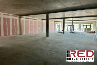  localcommercial eguilles 13510