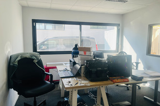  localcommercial eguilles 13510