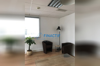  localcommercial eguilles 13510