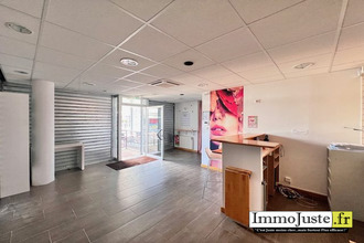  localcommercial elancourt 78990